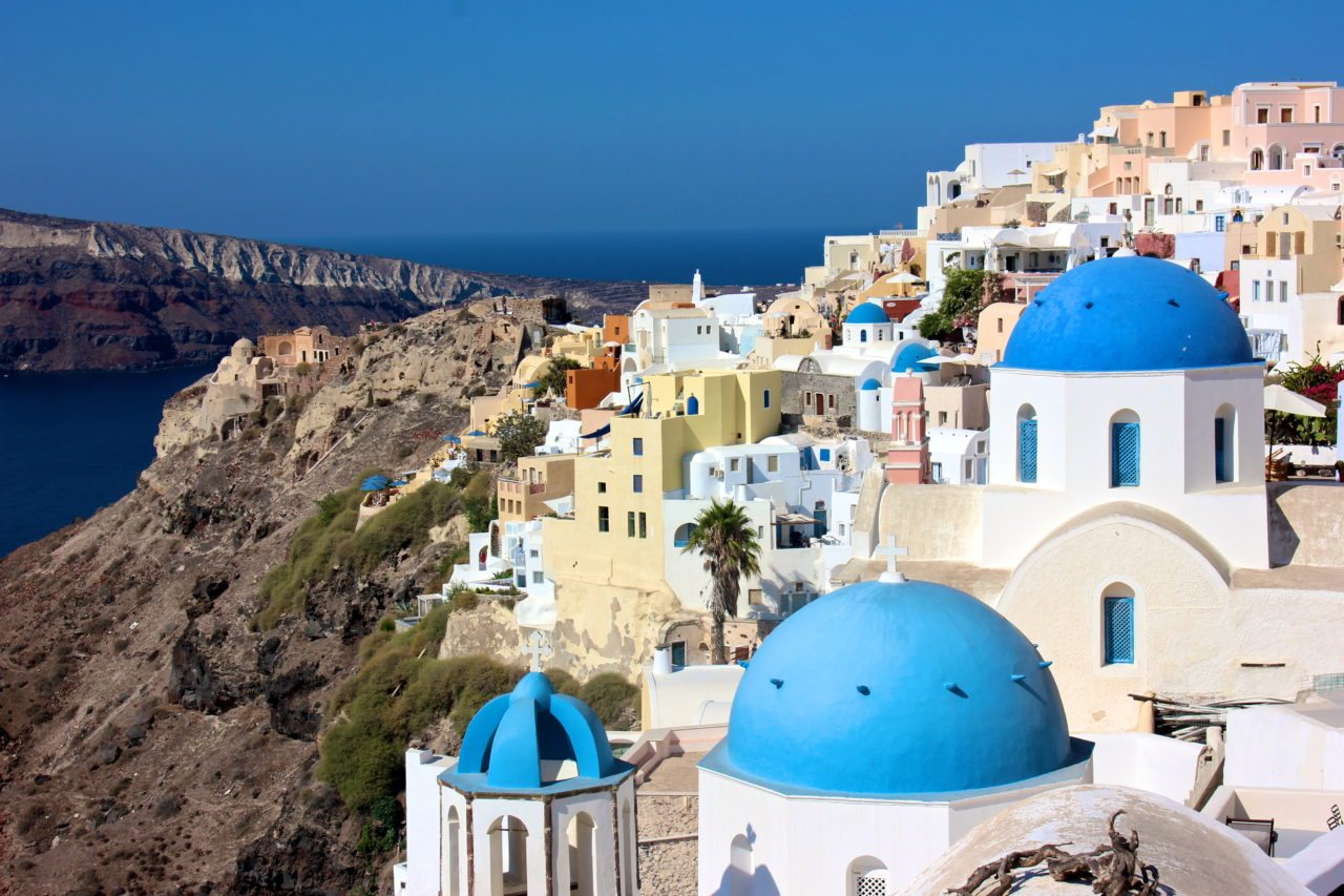 How to Visit Santorini on a Budget � The Ultimate Santorini Budget Guide